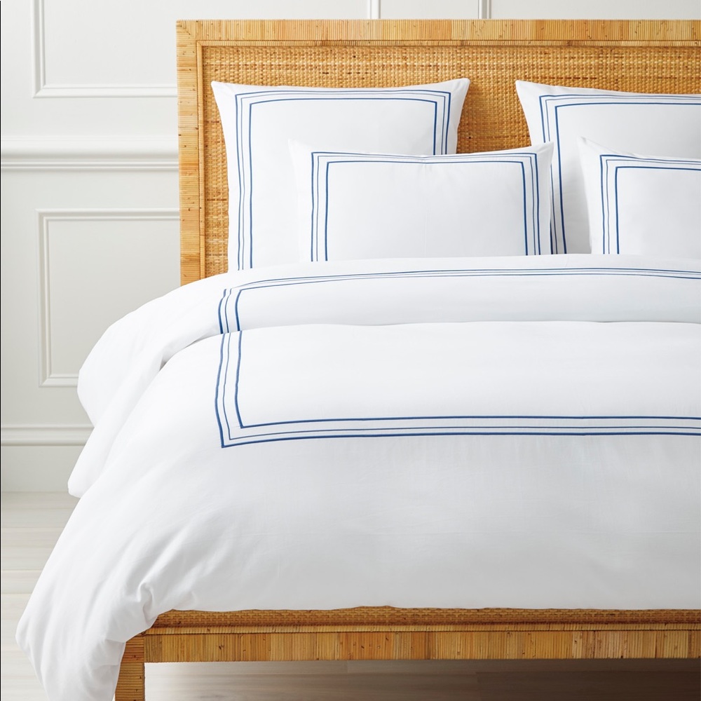 BNWT Soho Top of Bed - F/Q- French Blue💙